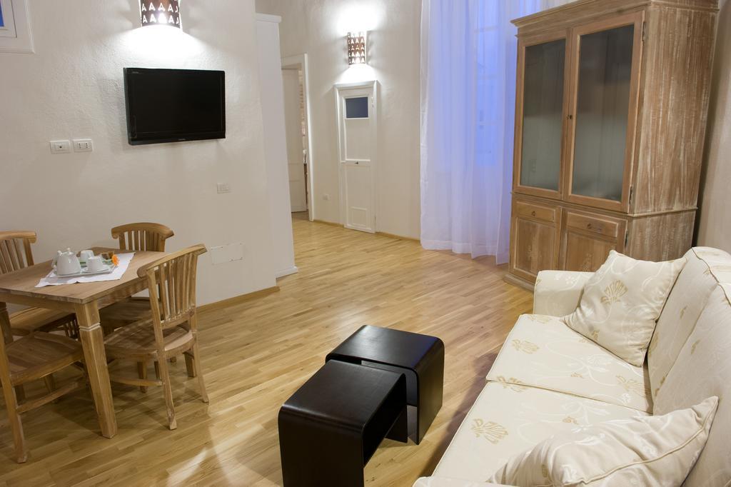 Castelletto Suites กาญารี ภายนอก รูปภาพ